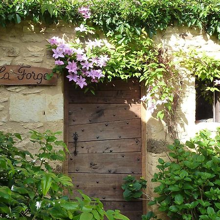 Domaine De Cournet Haut, A 17Th Century Property Set On A Calm, Idyllic Domain With Pool, Tennis, Bikes And More Les Vauries Екстер'єр фото