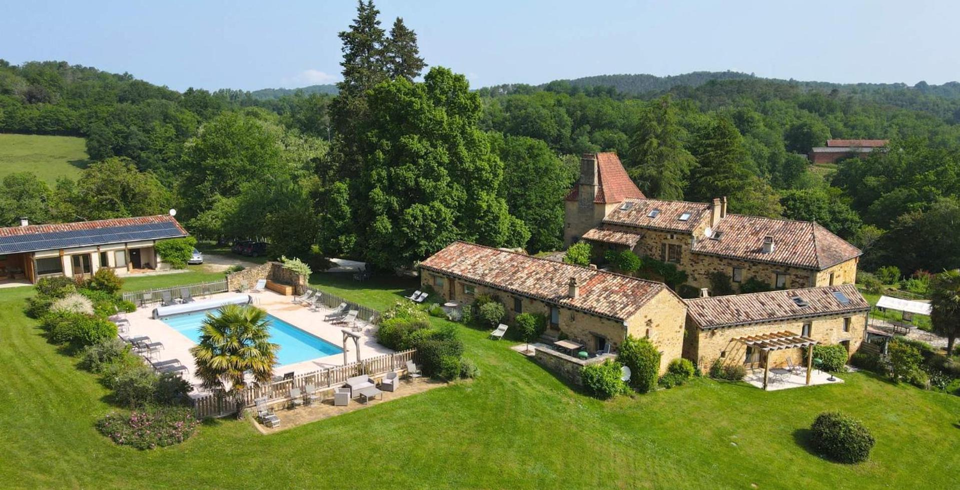 Domaine De Cournet Haut, A 17Th Century Property Set On A Calm, Idyllic Domain With Pool, Tennis, Bikes And More Les Vauries Екстер'єр фото