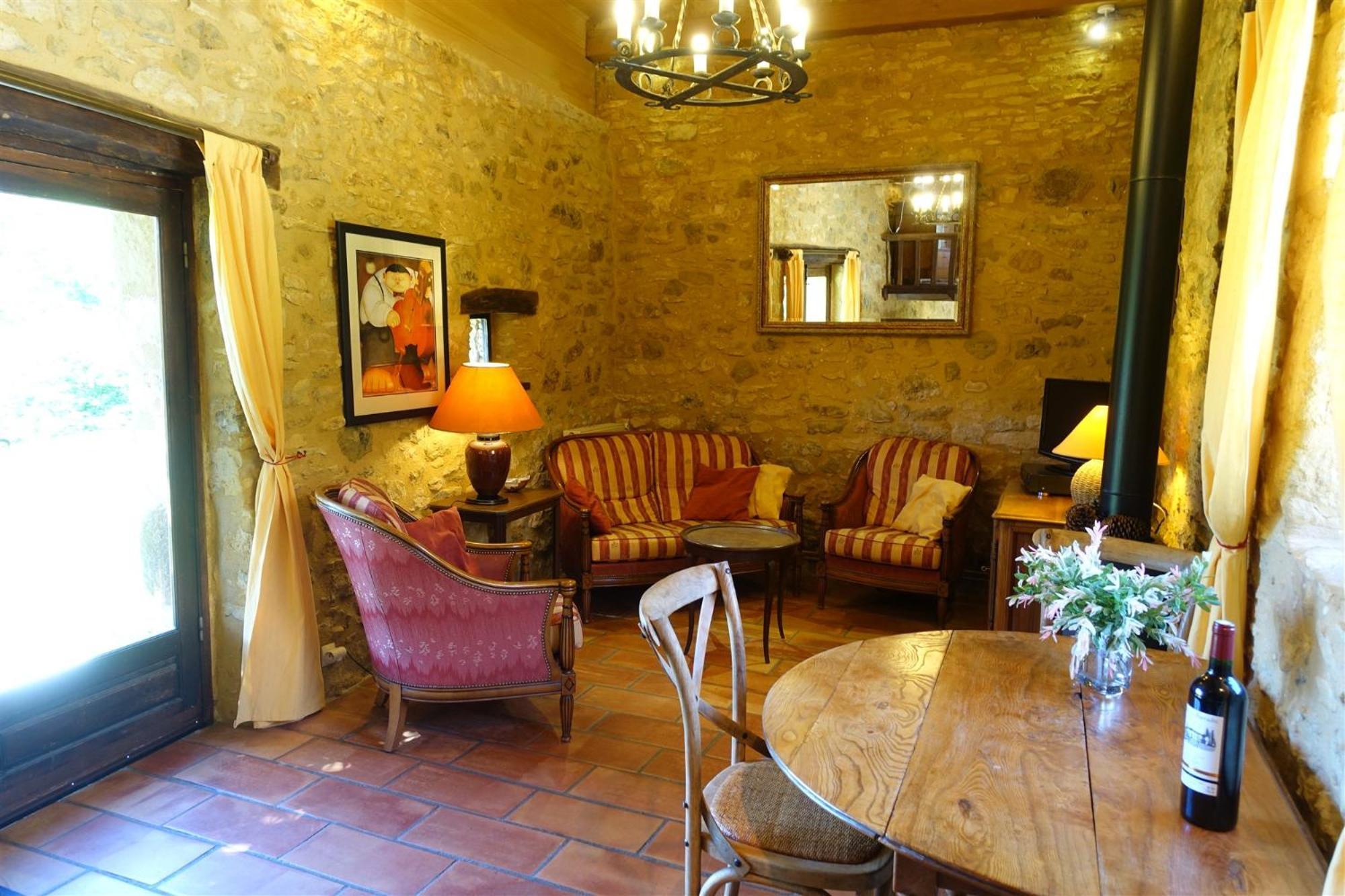 Domaine De Cournet Haut, A 17Th Century Property Set On A Calm, Idyllic Domain With Pool, Tennis, Bikes And More Les Vauries Номер фото