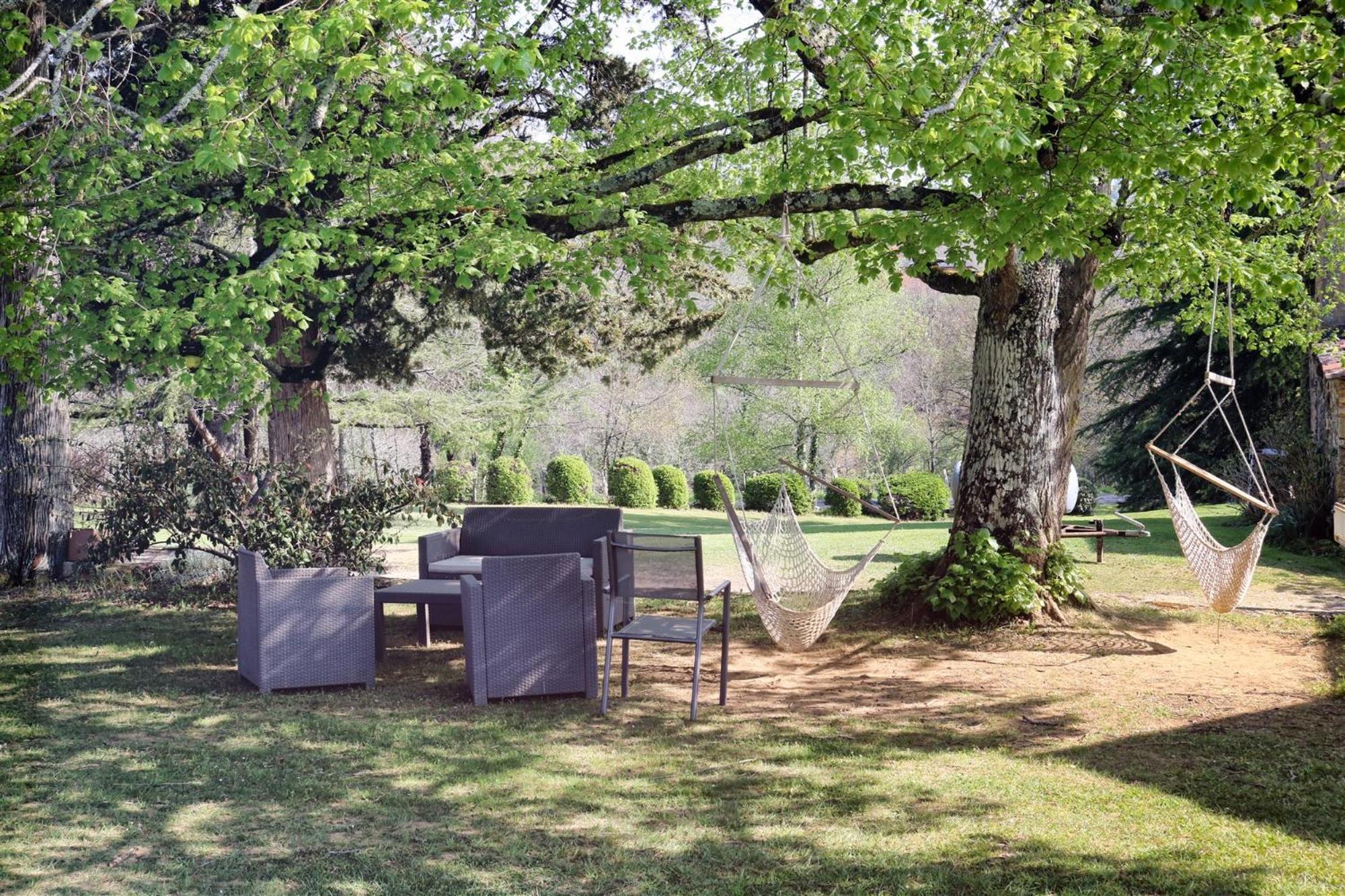 Domaine De Cournet Haut, A 17Th Century Property Set On A Calm, Idyllic Domain With Pool, Tennis, Bikes And More Les Vauries Екстер'єр фото