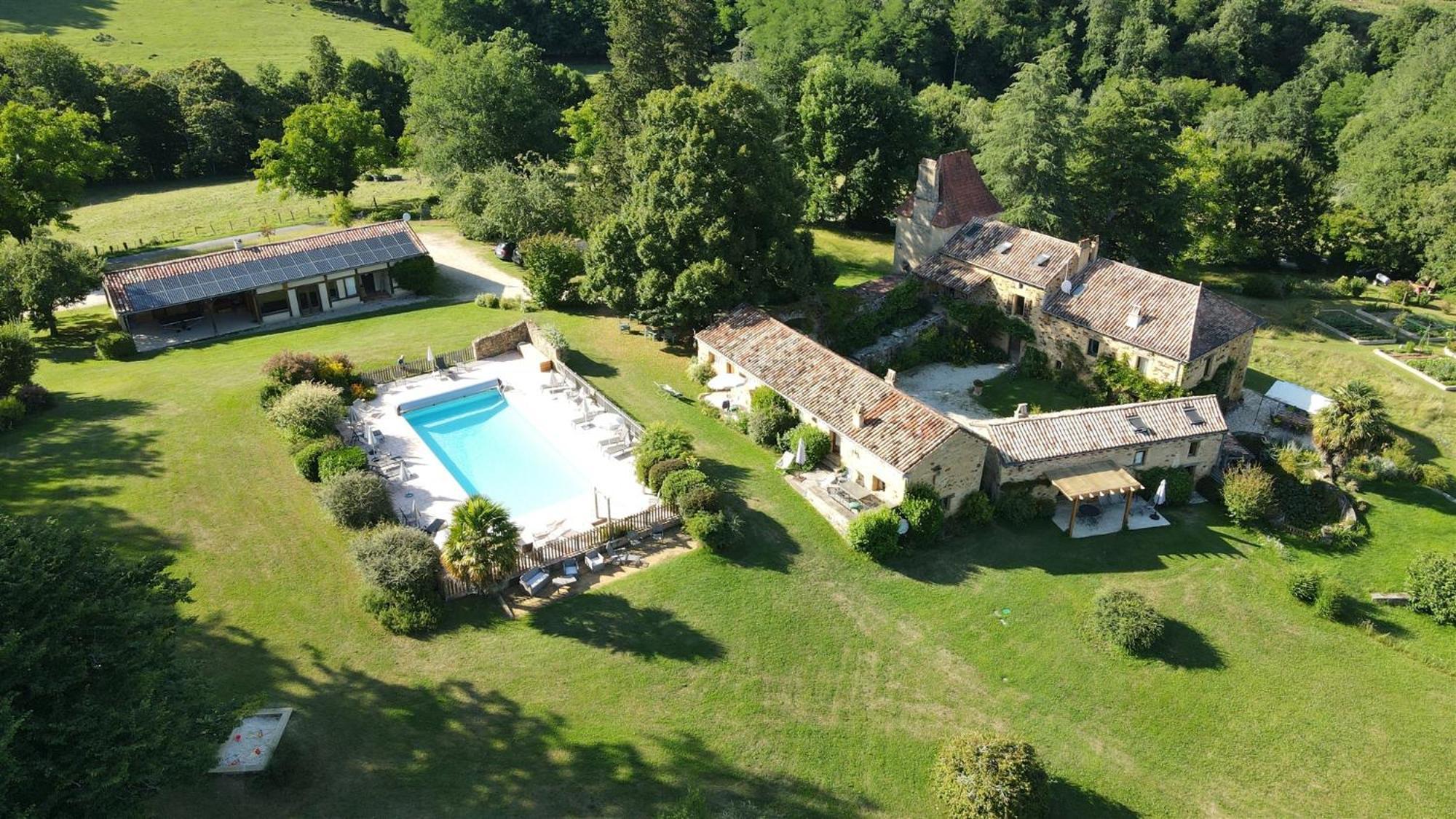 Domaine De Cournet Haut, A 17Th Century Property Set On A Calm, Idyllic Domain With Pool, Tennis, Bikes And More Les Vauries Екстер'єр фото
