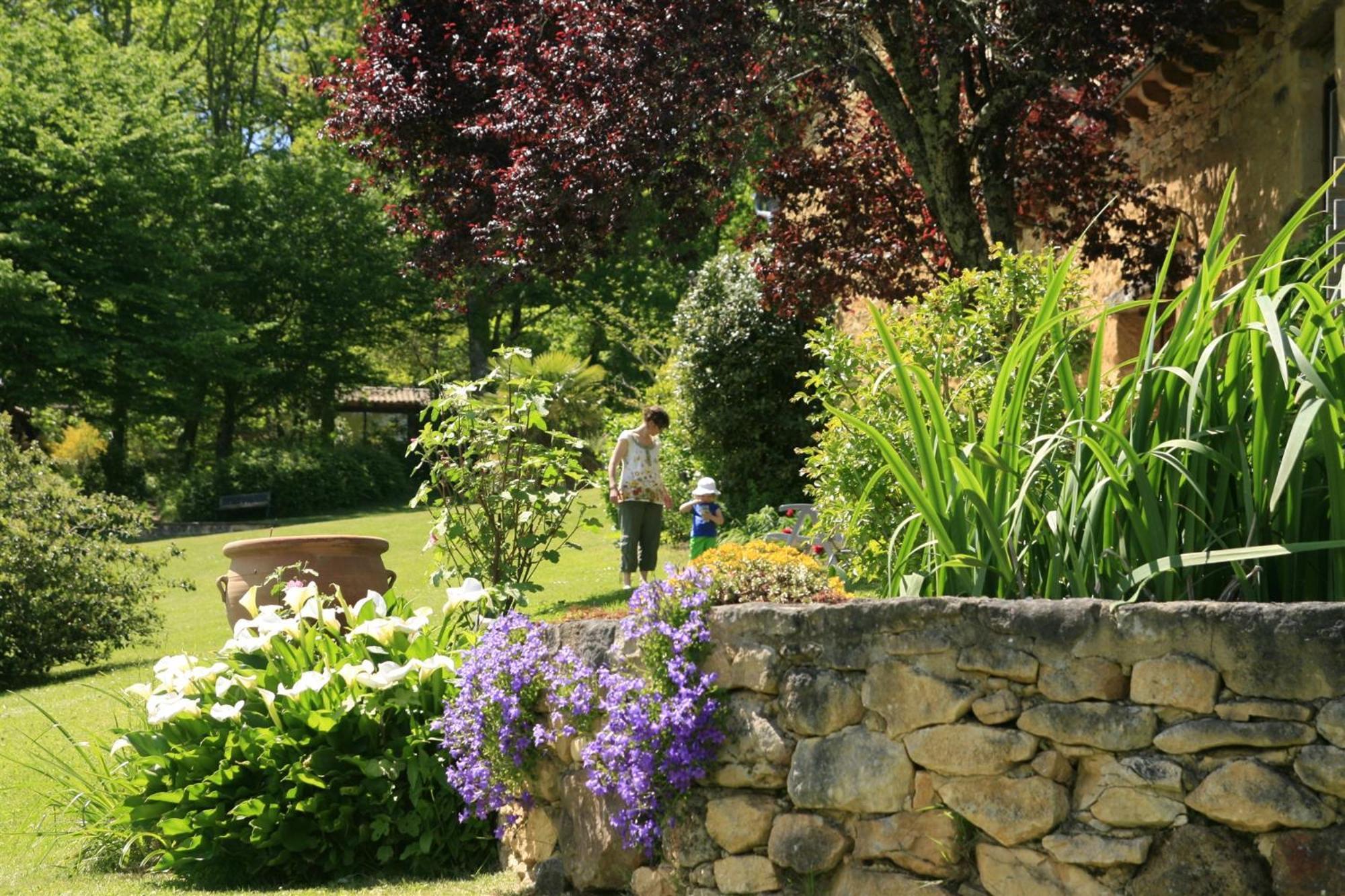 Domaine De Cournet Haut, A 17Th Century Property Set On A Calm, Idyllic Domain With Pool, Tennis, Bikes And More Les Vauries Екстер'єр фото