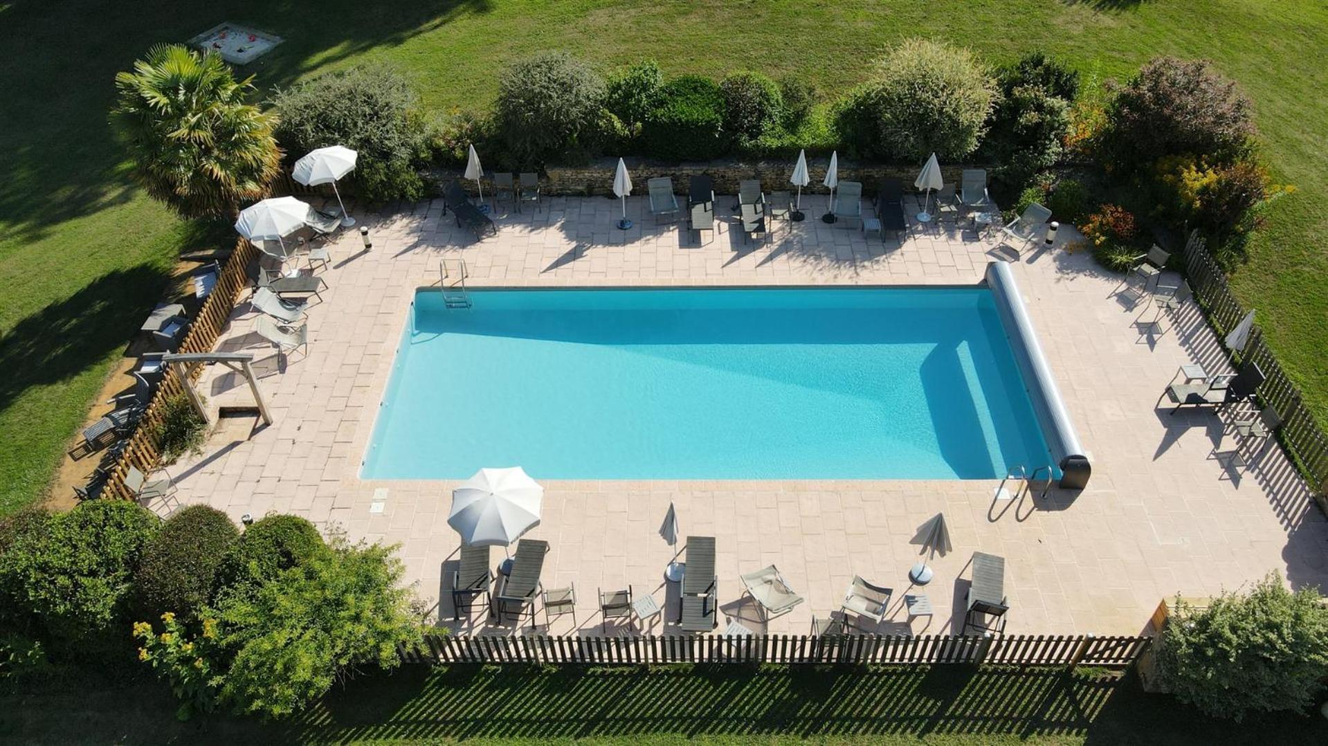 Domaine De Cournet Haut, A 17Th Century Property Set On A Calm, Idyllic Domain With Pool, Tennis, Bikes And More Les Vauries Екстер'єр фото