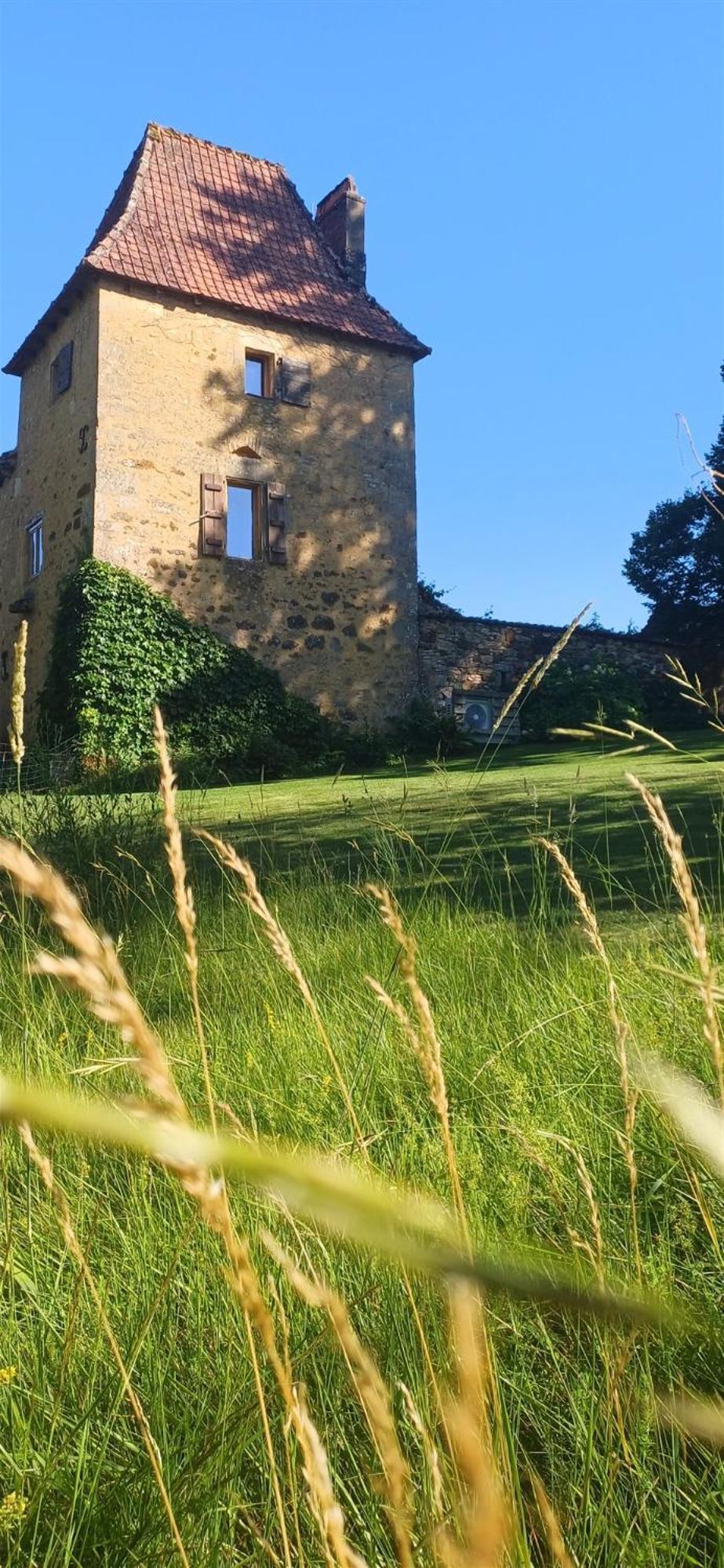 Domaine De Cournet Haut, A 17Th Century Property Set On A Calm, Idyllic Domain With Pool, Tennis, Bikes And More Les Vauries Екстер'єр фото