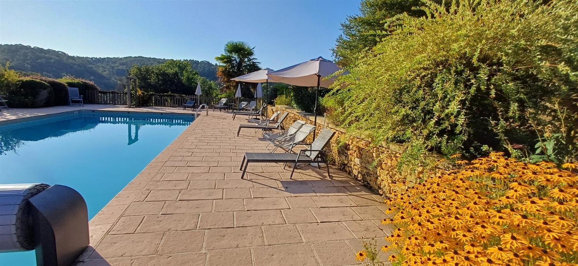 Domaine De Cournet Haut, A 17Th Century Property Set On A Calm, Idyllic Domain With Pool, Tennis, Bikes And More Les Vauries Екстер'єр фото