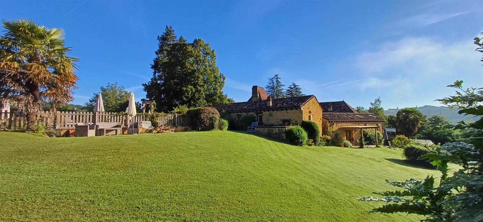 Domaine De Cournet Haut, A 17Th Century Property Set On A Calm, Idyllic Domain With Pool, Tennis, Bikes And More Les Vauries Екстер'єр фото