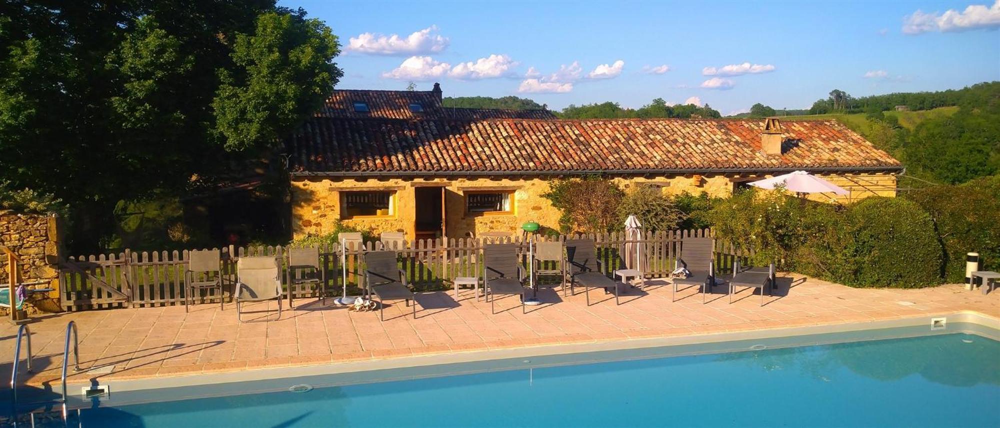 Domaine De Cournet Haut, A 17Th Century Property Set On A Calm, Idyllic Domain With Pool, Tennis, Bikes And More Les Vauries Екстер'єр фото
